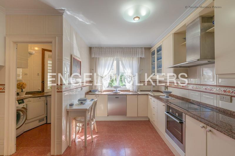 Foto 7191417e-ef42-49fc-9398-e8bee1249ca3. Maison avec chauffage parking dans Coia Vigo