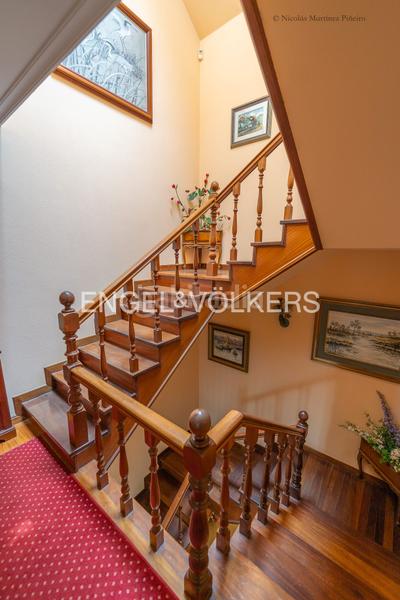 Foto 7a484b0a-5f56-4e50-b143-bd0809459d64. Maison avec chauffage parking dans Coia Vigo