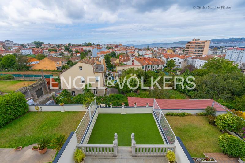 Foto 85321bf0-4cac-45b5-8469-54be4623650a. Maison avec chauffage parking dans Coia Vigo