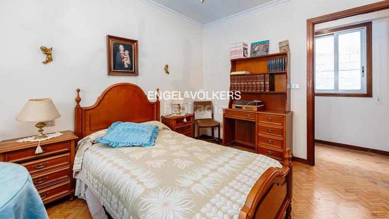 Foto 37ecf085-959e-488a-a121-327fb9055c99. Apartamento taboada leal 4 dormitorios en Plaza España - Corte Inglés Vigo