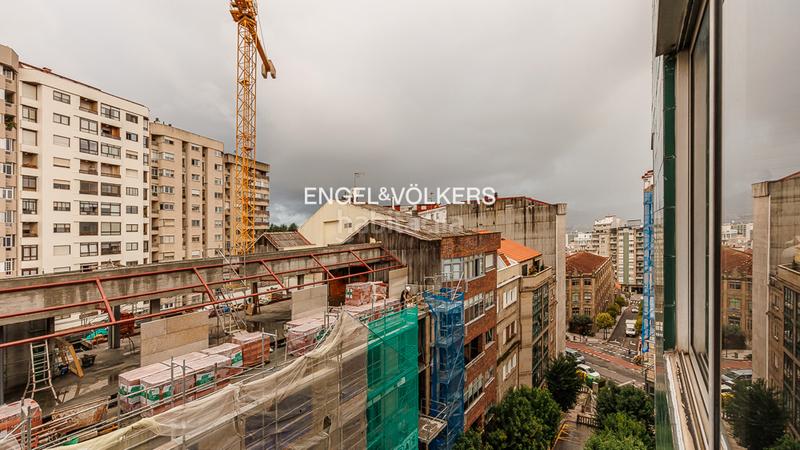 Foto 706d4ac8-e602-4827-80b3-924ab9d36e68. Apartamento taboada leal 4 dormitorios en Plaza España - Corte Inglés Vigo