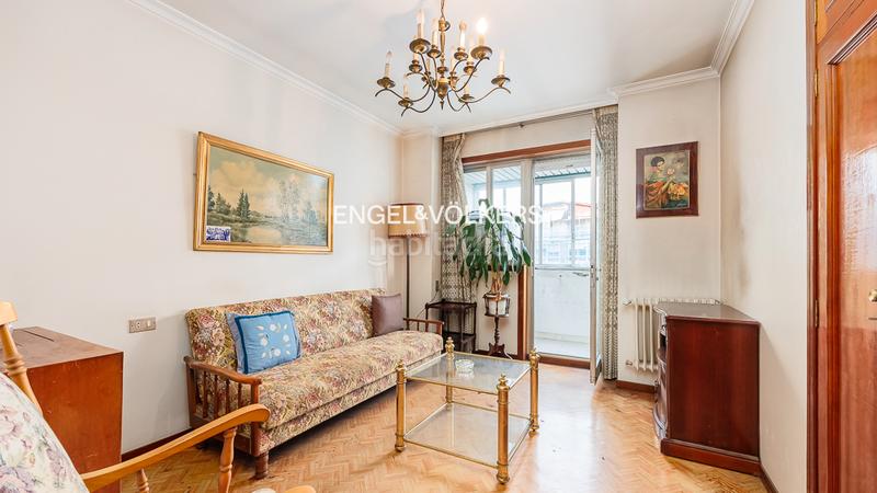 Foto 8924d64a-5365-4de6-a39e-31d993abdc31. Apartamento taboada leal 4 dormitorios en Plaza España - Corte Inglés Vigo