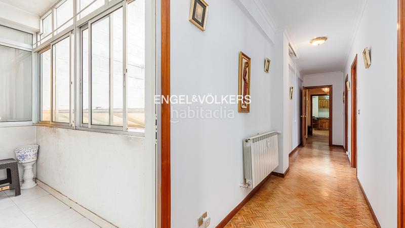 Foto fc681e66-e1a2-4eba-9774-77084121b74e. Apartamento taboada leal 4 dormitorios en Plaza España - Corte Inglés Vigo