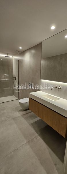 Foto 1040d370-6019-4651-8a9b-4a455fce523d. Pis amb calefacció aparcament a Centro - Areal Vigo