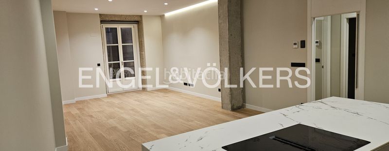 Foto 9319394c-ef25-4e10-847d-d50e71e47be0. Pis amb calefacció aparcament a Centro - Areal Vigo