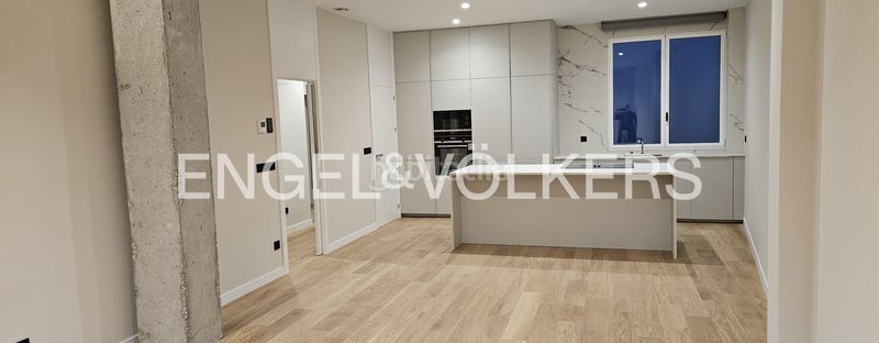 Foto acb27c79-0896-4b3f-9338-5c1b1b839bca. Pis amb calefacció aparcament a Centro - Areal Vigo