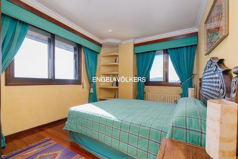 Foto 5bbcbf54-7ca4-431c-a319-3e86fc7074c1. Dachwohnung mit heizung parking pool in Centro - Areal Vigo