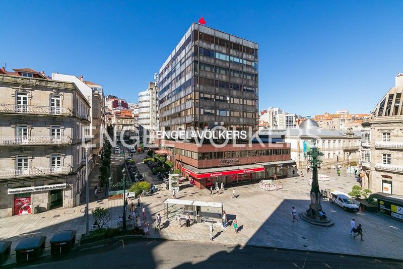 Foto 18efb507-d72b-4e9d-94a8-588cd41b543e. Pis amb calefacció a Centro - Areal Vigo