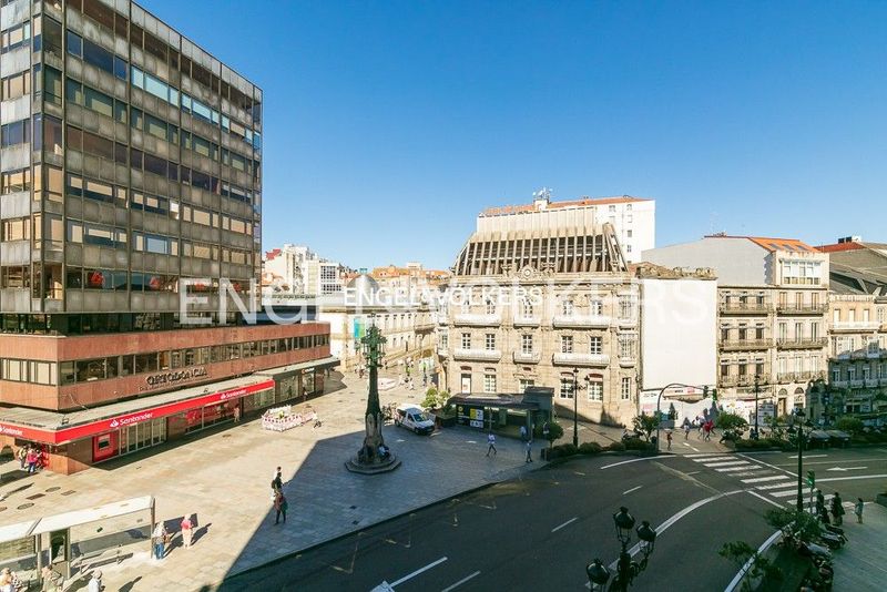 Foto 1d17e98d-8397-4d59-8850-8ed2a0778b23. Pis amb calefacció a Centro - Areal Vigo