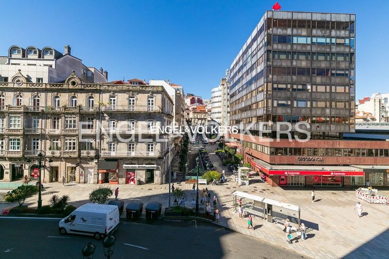 Foto 55e4ce4f-5967-4f95-bf0b-1ff09bc20f98. Pis amb calefacció a Centro - Areal Vigo