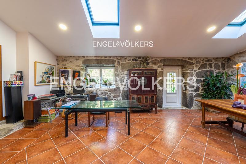 Foto 2c747d33-00e2-402b-aa83-d9b6c41486df. Casa amb calefacció aparcament piscina a Gondomar