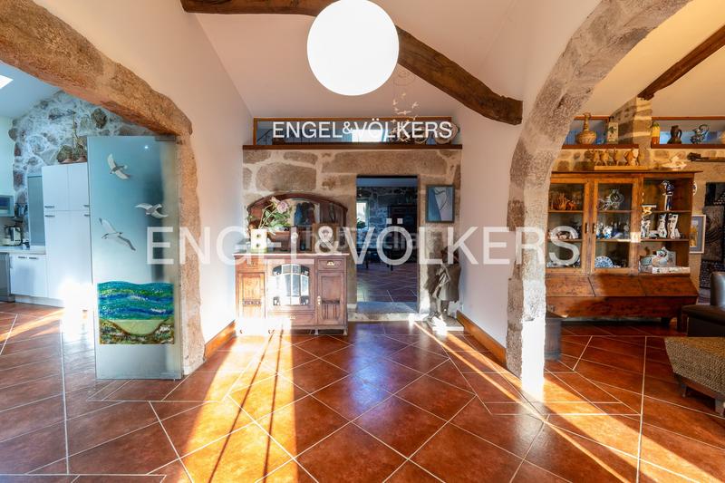 Foto 591ab88a-3edc-482c-b358-786517c392f1. Casa amb calefacció aparcament piscina a Gondomar