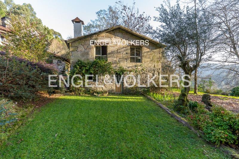 Foto 8757c976-9c78-40de-a833-a6f8c33a7a92. Casa amb calefacció aparcament piscina a Gondomar