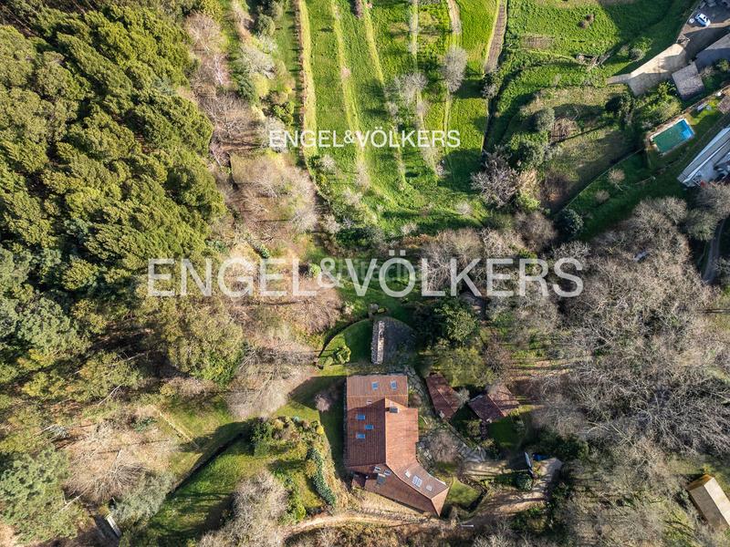 Foto 9ddc414a-0326-4392-af53-3509382deb8b. Casa amb calefacció aparcament piscina a Gondomar