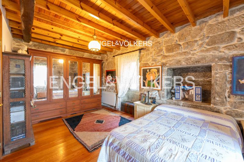 Foto c9754b87-444c-4970-a3ce-4a851aa7af43. Casa amb calefacció aparcament piscina a Gondomar