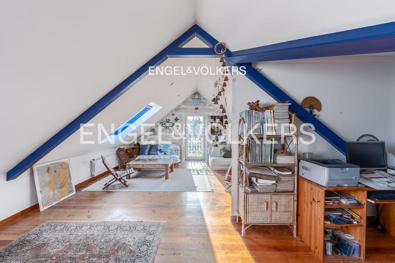 Foto d94444cc-49d7-48d3-8acd-60ac194088a0. Casa amb calefacció aparcament piscina a Gondomar