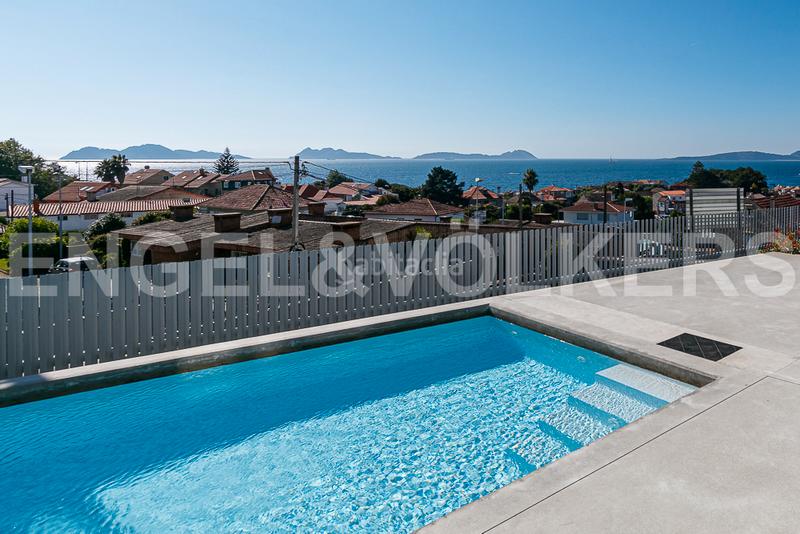 Foto 0433ba1a-90ff-4d3b-b52b-32fc7379ca16. Casa moderno chalet con espectaculares vistas en Vigo