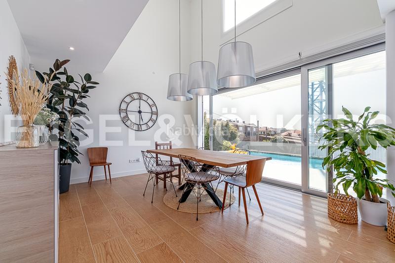 Foto 481d83a4-55da-4931-8e15-597ef1ea5f7a. Casa moderno chalet con espectaculares vistas en Vigo