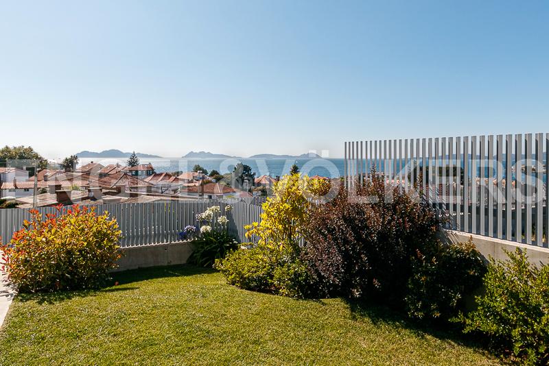 Foto 52d48e0e-b196-40a5-8792-f9a34e88e12b. Casa moderno chalet con espectaculares vistas en Vigo