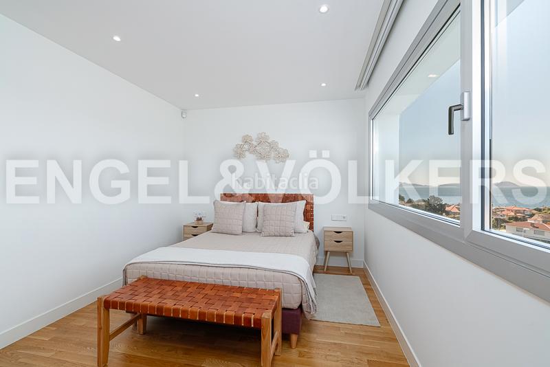 Foto 860cad9e-545d-4c03-849f-9de4e3d9f5ff. Casa moderno chalet con espectaculares vistas en Vigo