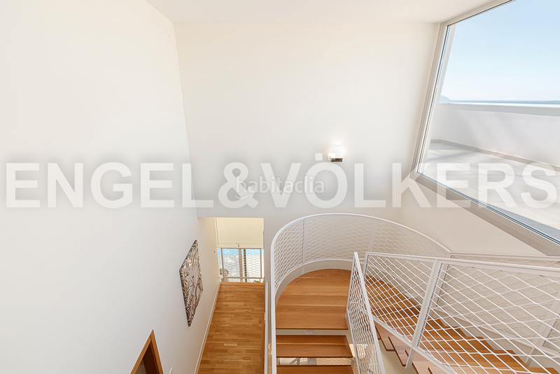 Foto a8c5cf70-f81b-4895-a6e4-e455c684ef9e. Casa moderno chalet con espectaculares vistas en Vigo