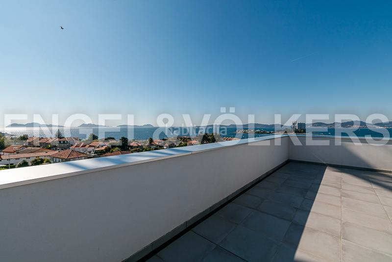 Foto d69922c2-5b1b-4435-87a0-5d510401abea. Casa moderno chalet con espectaculares vistas en Vigo