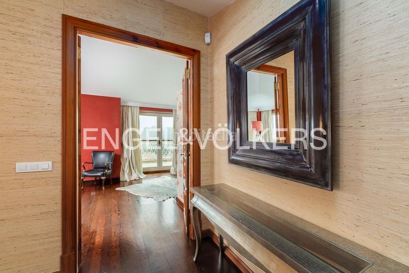 Foto 01c4c691-e63a-4733-8e5a-8f53a306d10e. Maison avec chauffage parking piscine dans Coia Vigo