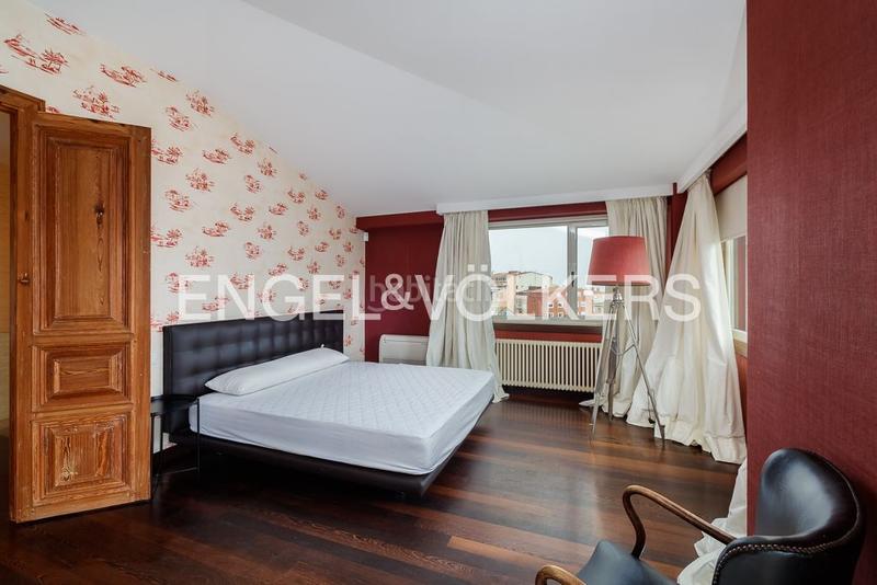 Foto 17c45988-eb95-482f-86b1-5c67ee95283c. Maison avec chauffage parking piscine dans Coia Vigo