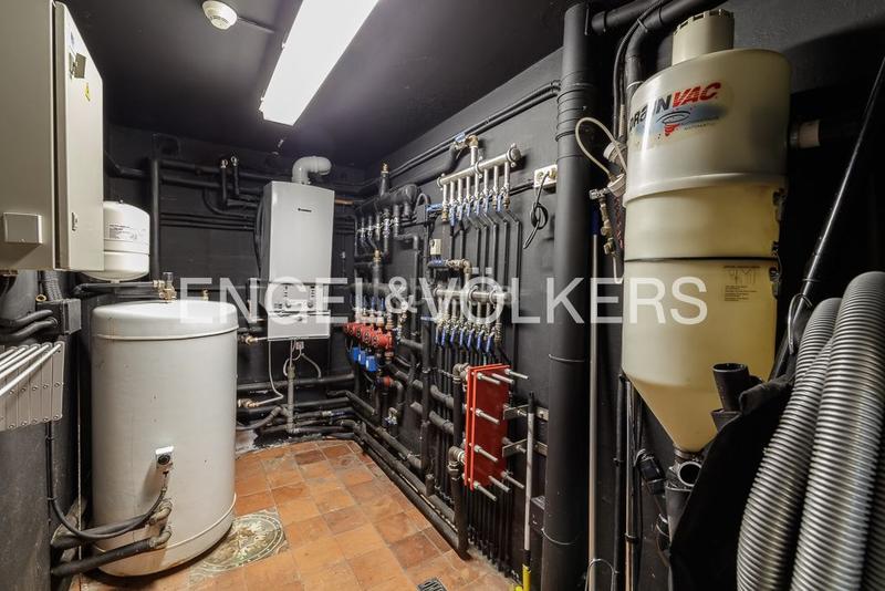 Foto 2b9f5b23-5974-4b90-b1ca-ff1e21388f98. Maison avec chauffage parking piscine dans Coia Vigo