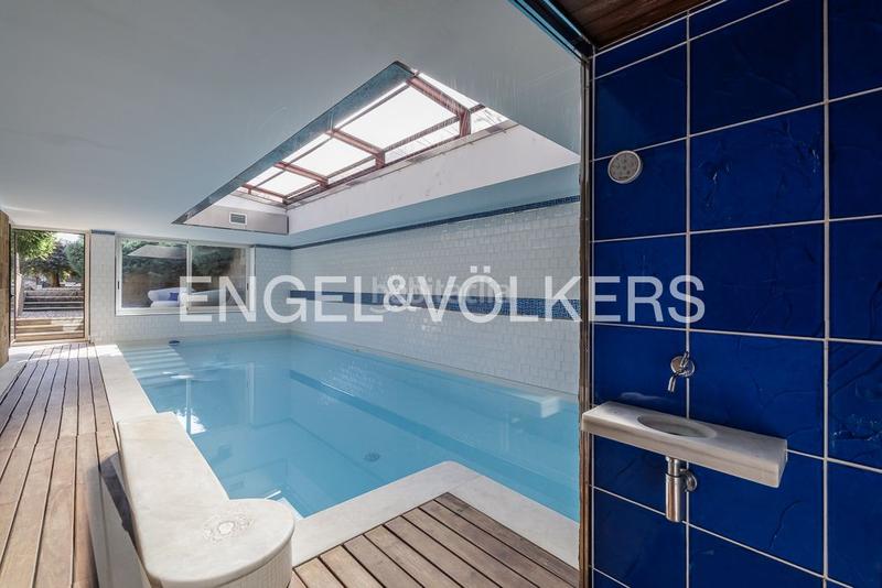 Foto 3fc5cd42-4620-405b-ab85-98c5f0c95cb6. Maison avec chauffage parking piscine dans Coia Vigo