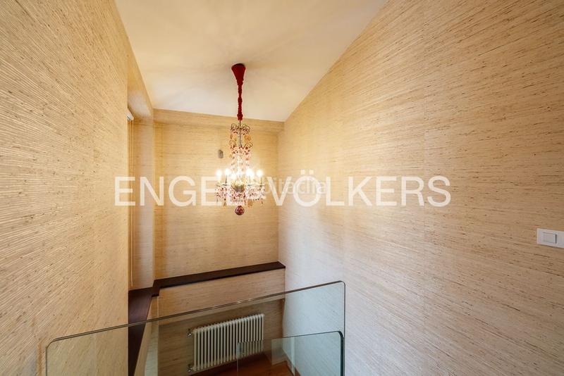 Foto 4f86d003-7e2e-40d7-ac13-6c98e3a57c6a. Maison avec chauffage parking piscine dans Coia Vigo