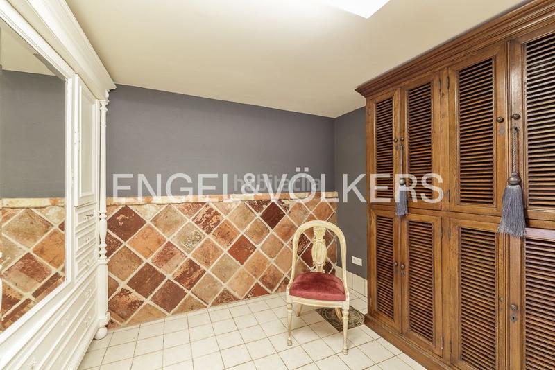 Foto 63fe0bed-4e89-4d42-bc58-2cde89dce923. Maison avec chauffage parking piscine dans Coia Vigo