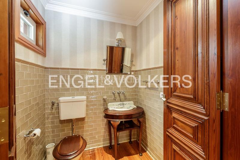 Foto 76d4d36e-c6ef-4d0f-a531-a012adb6e06d. Maison avec chauffage parking piscine dans Coia Vigo