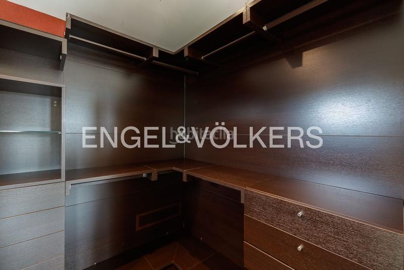 Foto a550d943-896e-4b2c-885c-59e5c1cf4d87. Maison avec chauffage parking piscine dans Coia Vigo