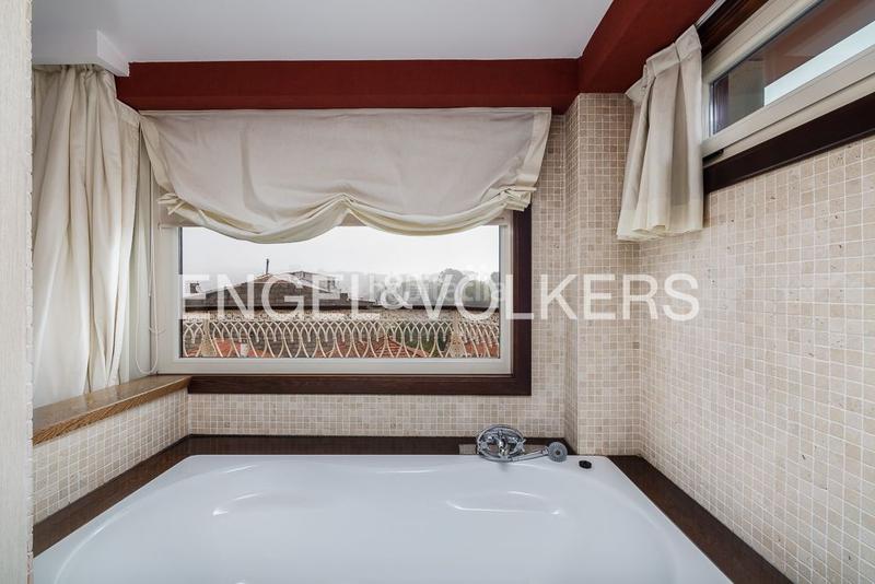 Foto a570215a-658c-46e0-8b69-244573f531c4. Maison avec chauffage parking piscine dans Coia Vigo