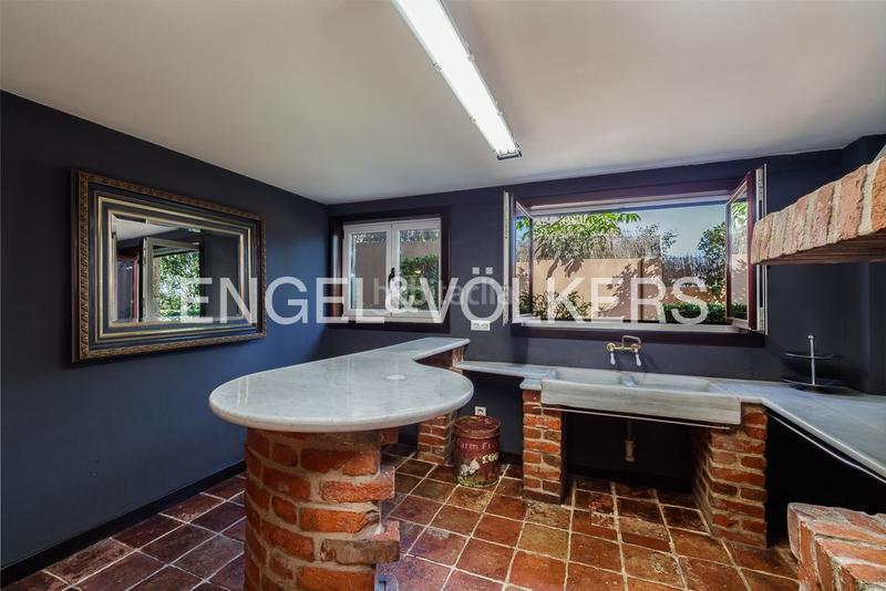 Foto a654149a-df1f-4b08-aae1-f12fad388d60. Maison avec chauffage parking piscine dans Coia Vigo