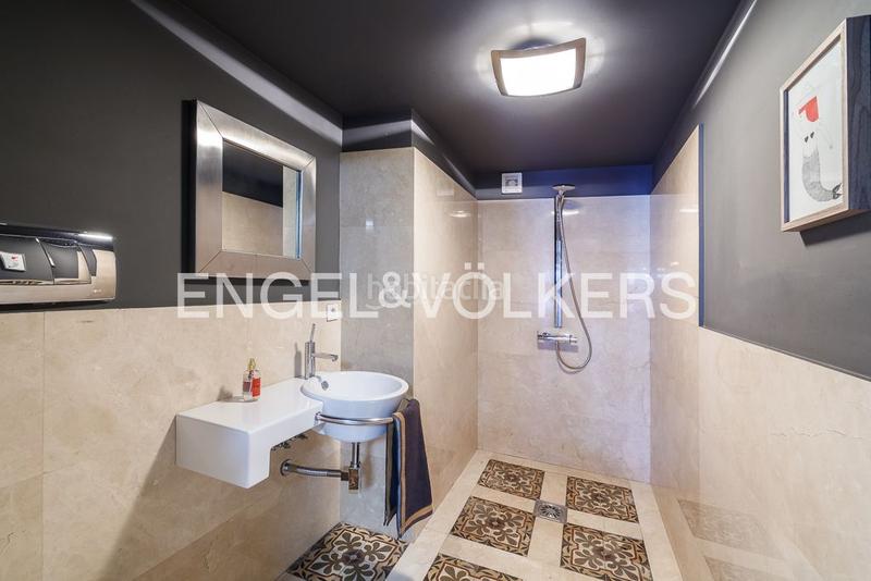 Foto d7fe7b90-9cdf-4577-811d-a21283053982. Maison avec chauffage parking piscine dans Coia Vigo