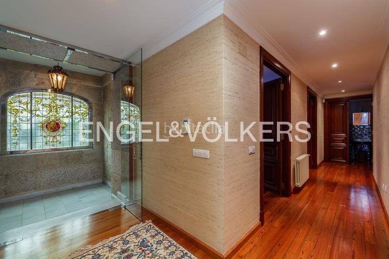 Foto e79c5428-7132-4b58-9365-4864d6817694. Maison avec chauffage parking piscine dans Coia Vigo