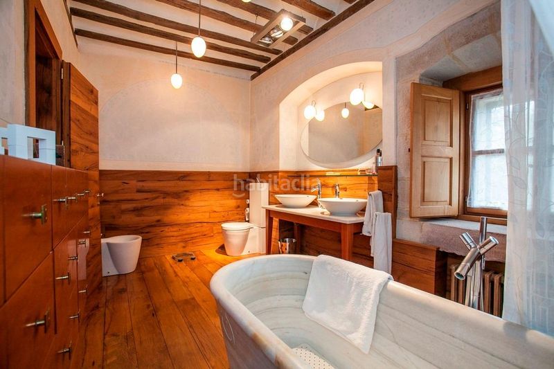 Foto 6f7d8274-7ff5-443e-9f0c-3de63e4e4eb6. Casa amb piscina a Mazcuerras