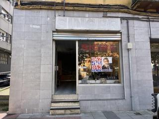 Local commercial à Calle alta 117. Santander. local apto para cambio de uso a vivienda. calle alta
