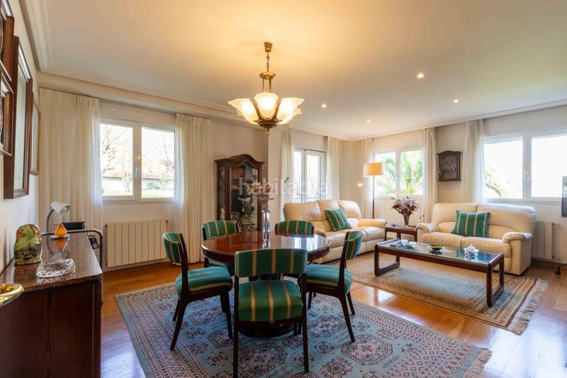 Foto 61b8db0e-774b-4518-801f-82f6493502ab. Appartement dans av infantes 16 dans El Sardinero Santander