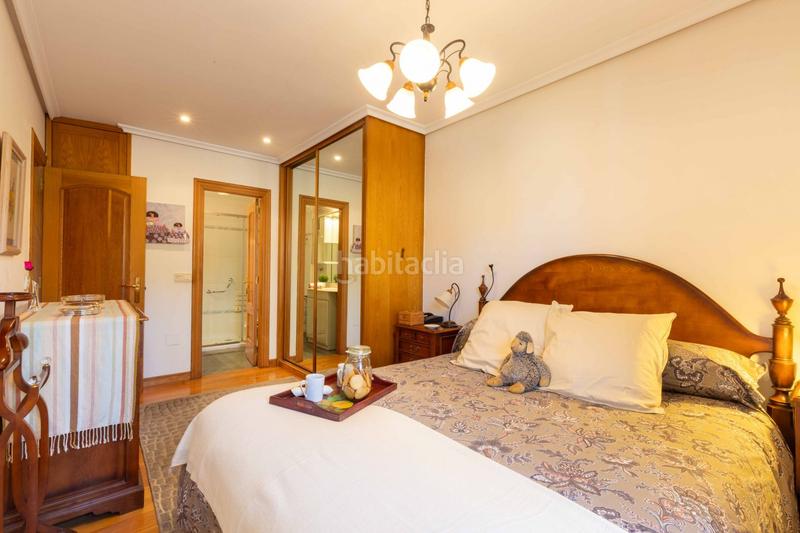 Foto 9dee8f46-9293-49c8-b2ec-e716f5de944f. Appartement dans av infantes 16 dans El Sardinero Santander