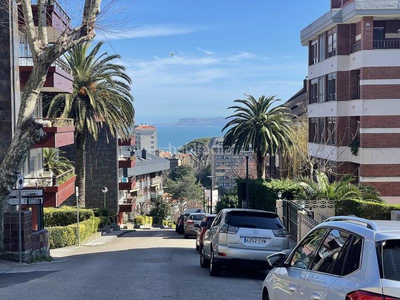 Foto d3264cf4-147d-43bd-90c1-2fc3d57e6e7a. Appartement dans av infantes 16 dans El Sardinero Santander