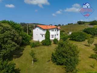 Casa a Calle barrio arroyo 2. Casa y finca, el equilibrio perfecto entre confort y naturaleza