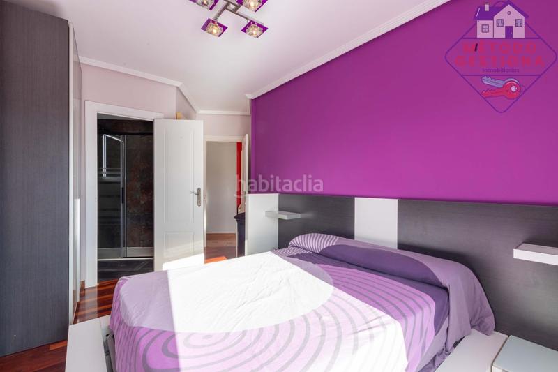 Foto b131a359-d97b-477f-b913-c7c5452ede78. Attique avec chauffage parking dans Cudón Miengo