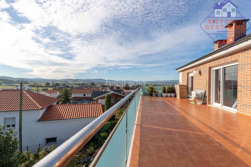 Foto f72106c3-2ca7-44fc-bf04-32b28e6b7fa4. Attique avec chauffage parking dans Cudón Miengo