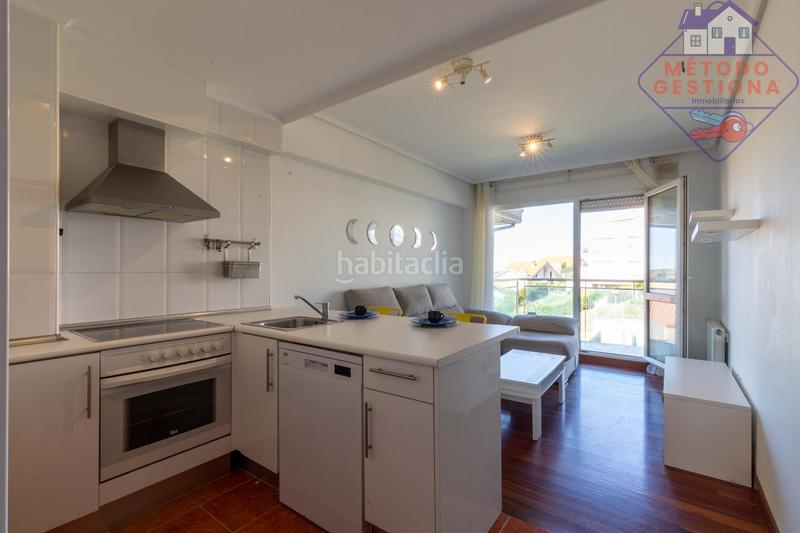 Foto cdf4bedc-7e96-4fa3-8424-6b3a25bbd942. Location appartement avec chauffage parking piscine dans Miengo