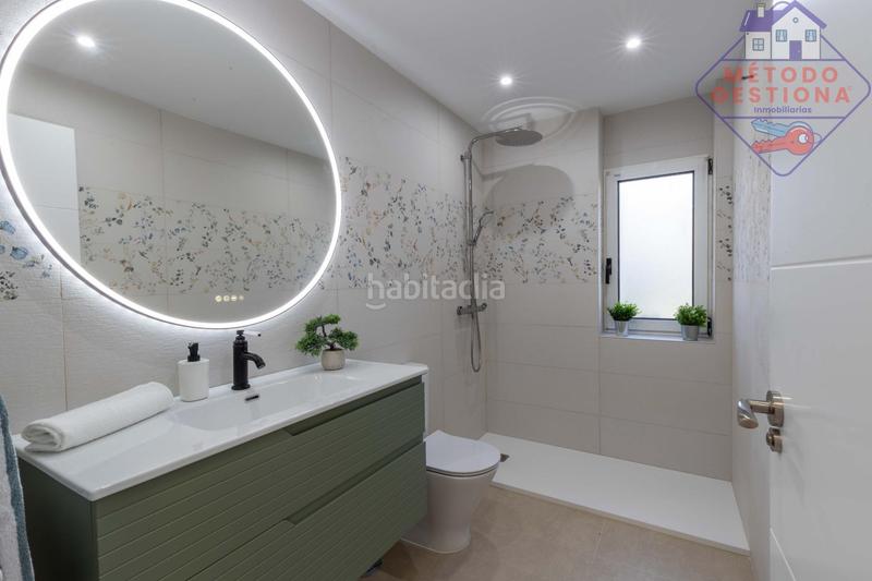 Foto 21fc7dc9-4e85-4e88-b065-c6a30b0a4b6d. Pis amb calefacció aparcament a El Sardinero Santander