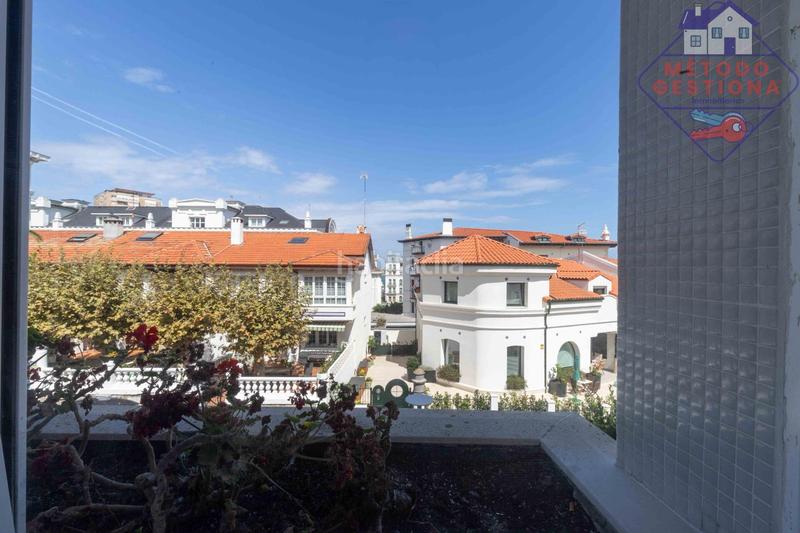 Foto 5135d1f2-3532-4fed-ab0d-7236dae047a5. Pis amb calefacció aparcament a El Sardinero Santander