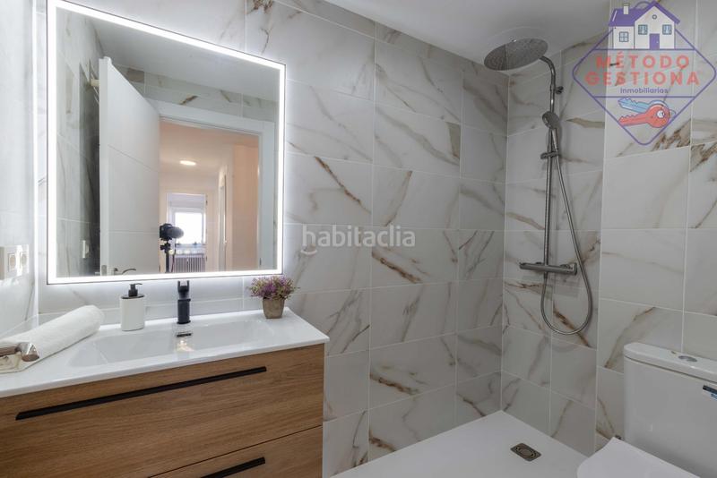 Foto 61f283a5-3d3b-4a3c-b153-aedfb2eed389. Pis amb calefacció aparcament a El Sardinero Santander